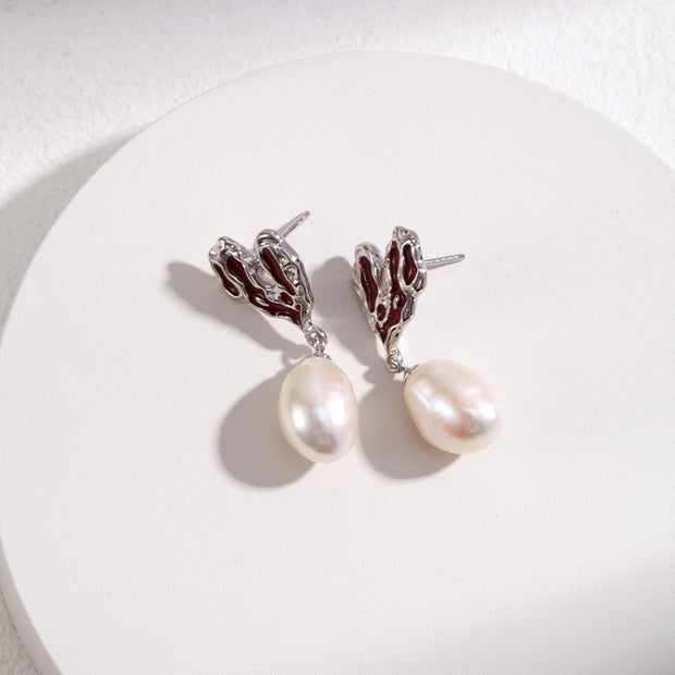 "Blush Heart" Pearl Earrings