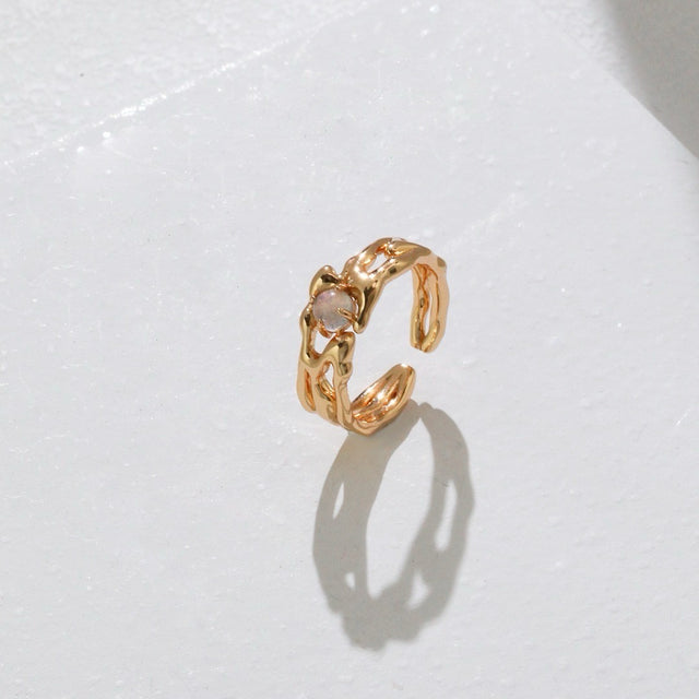 "Moonbeam" Moonstone Ring