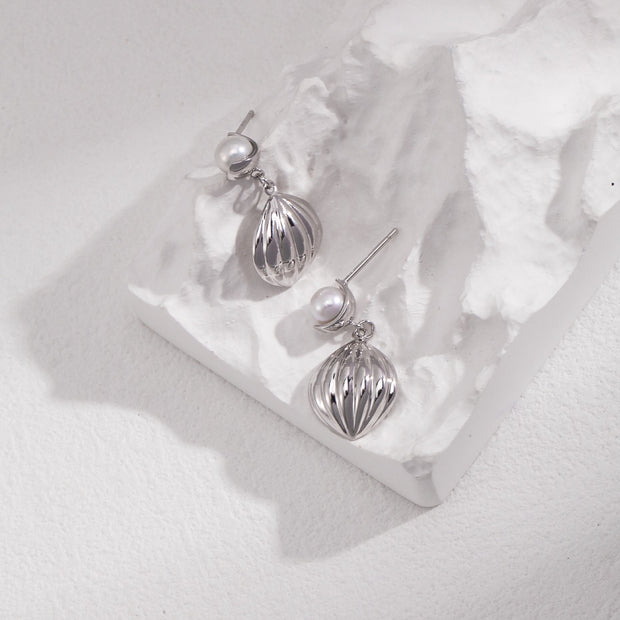 "Tide Pumpkin" Pearl Earrings