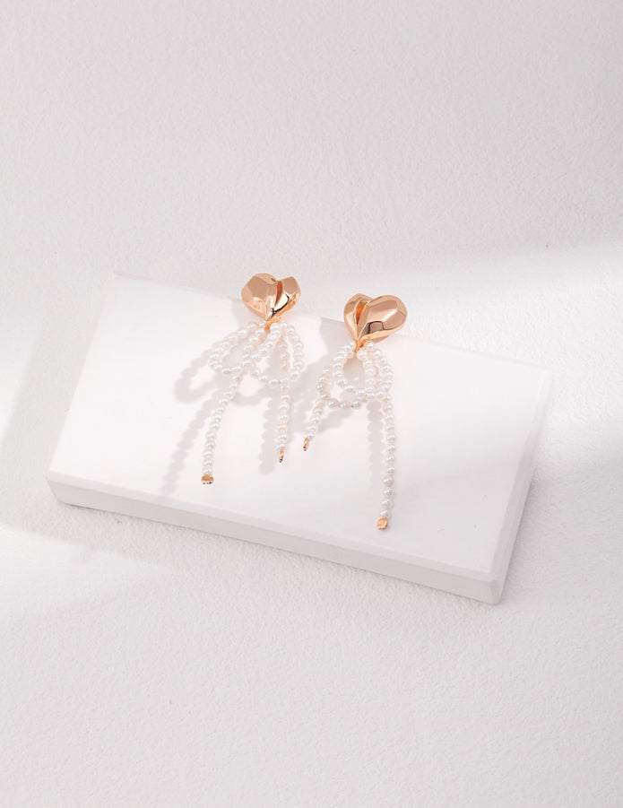 "Shellie" Shell Pearl Earrings