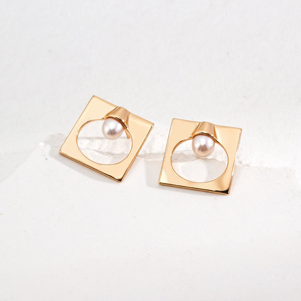 "Luna Grace" Pearl Earrings