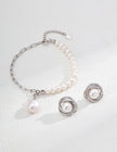 “Pure Muse” Pearl Earrings 2
