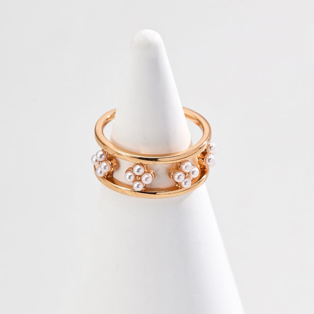 "Fleur de Perle" Petite Bloom Ring