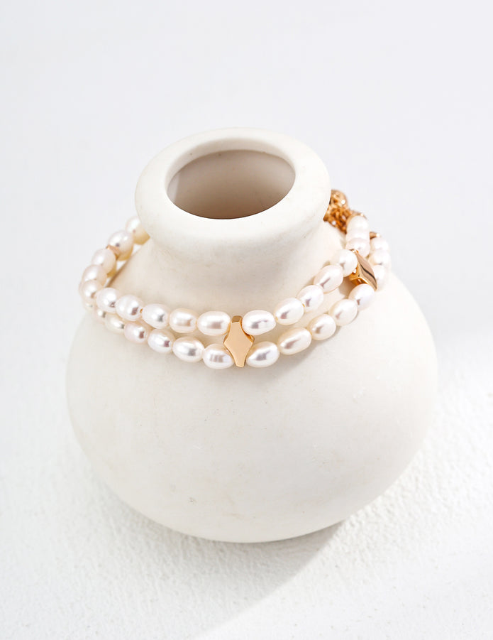 “Pure Muse” Pearl Bracelet