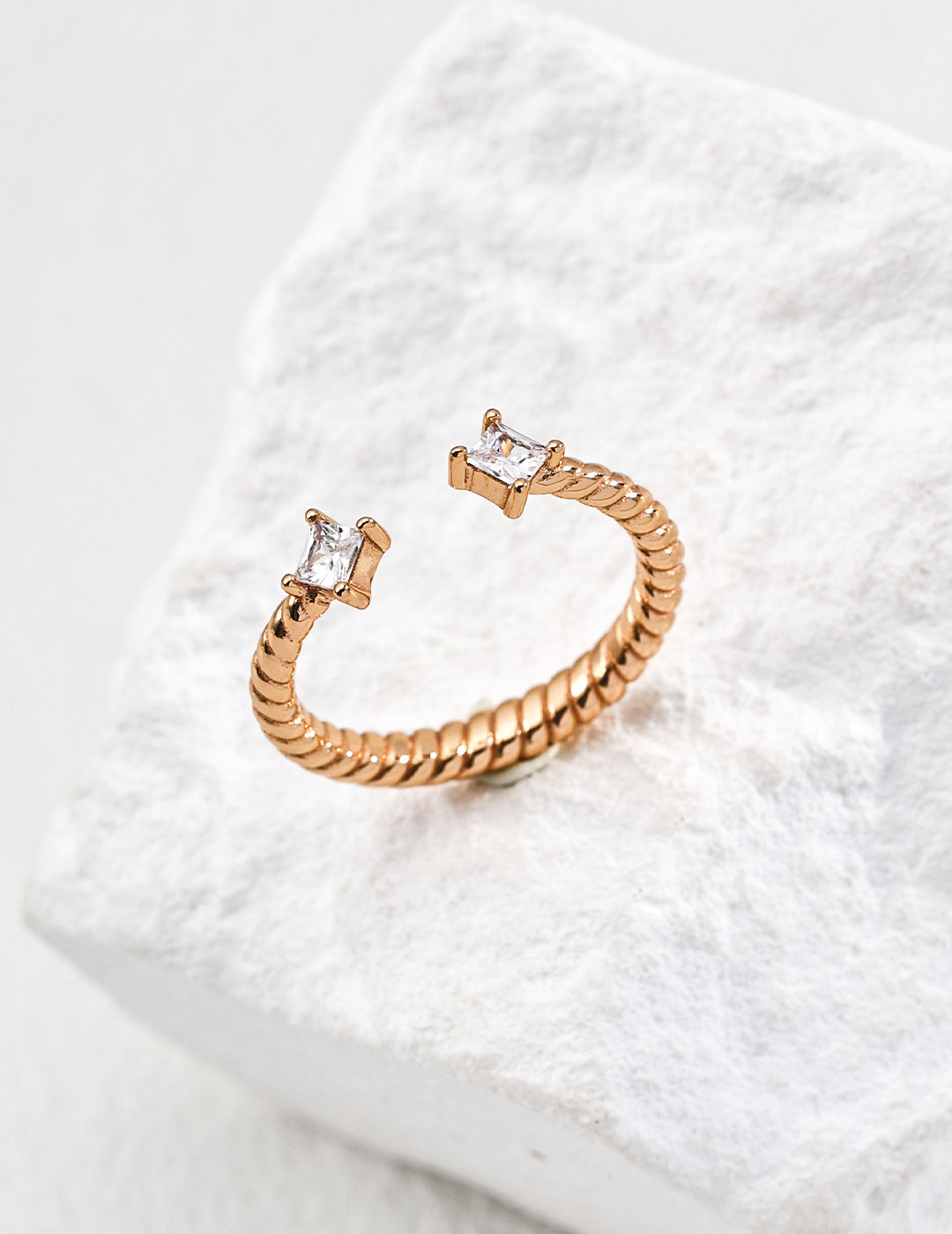 “Lumière” Silver Zircon Ring
