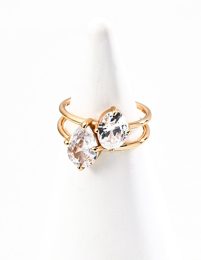 "Sleek Point" Zircon Ring