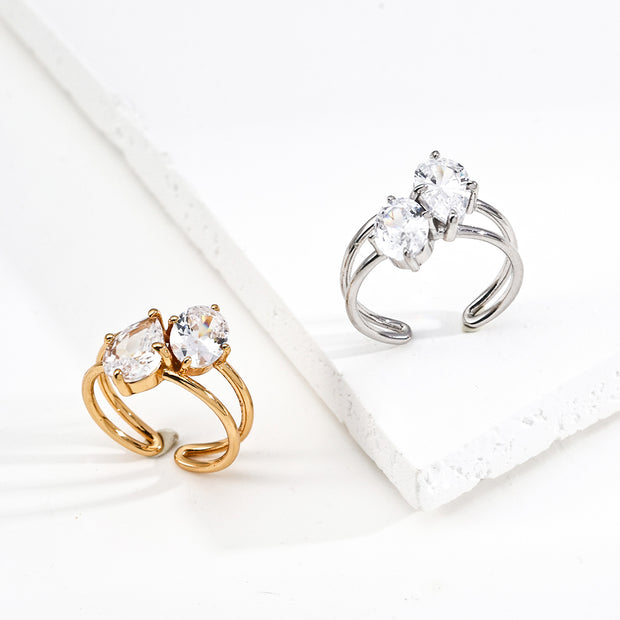 "Sleek Point" Zircon Ring