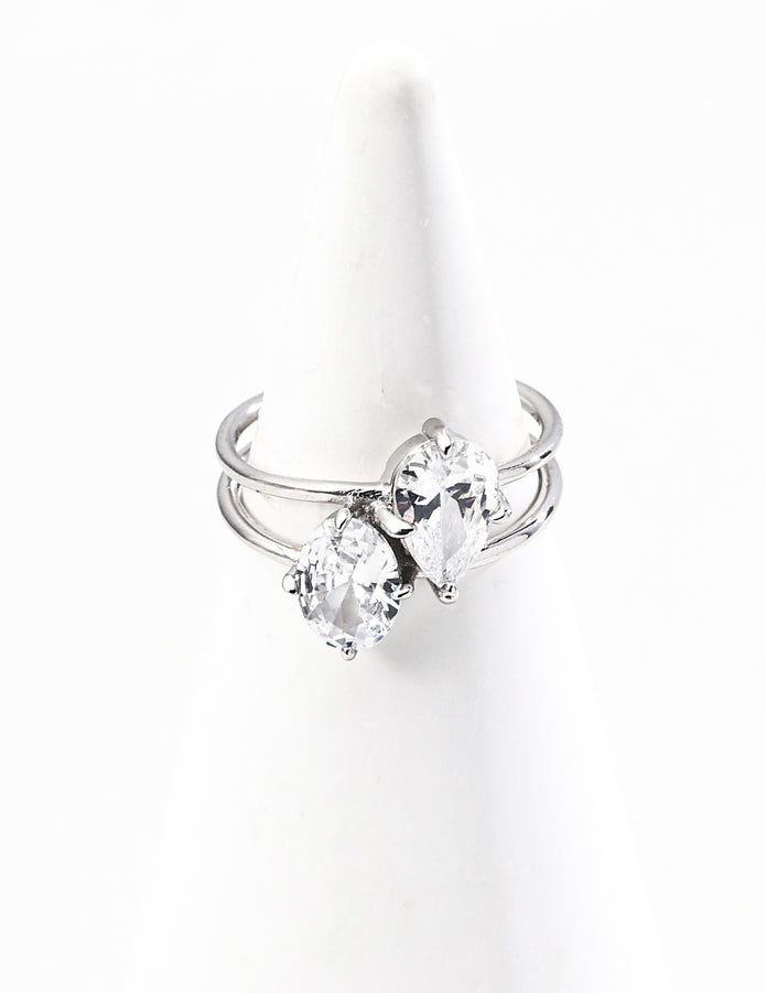 "Sleek Point" Zircon Ring
