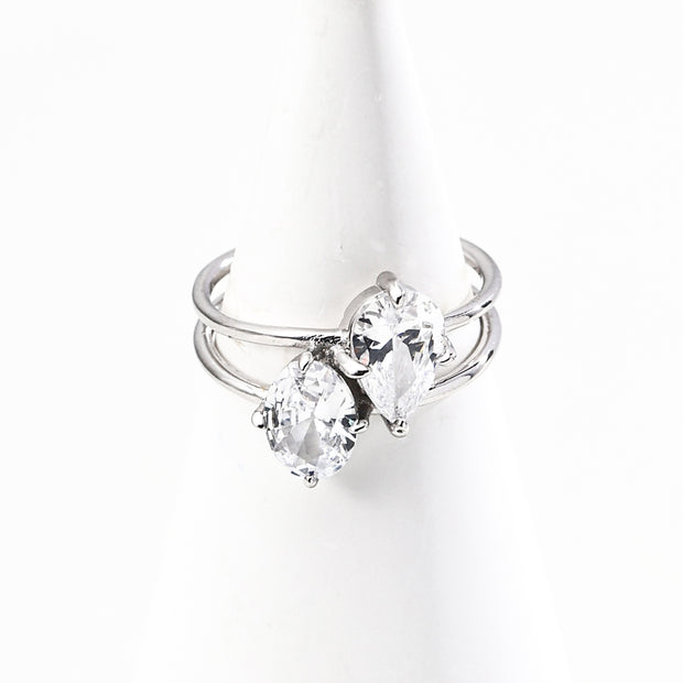 "Sleek Point" Zircon Ring