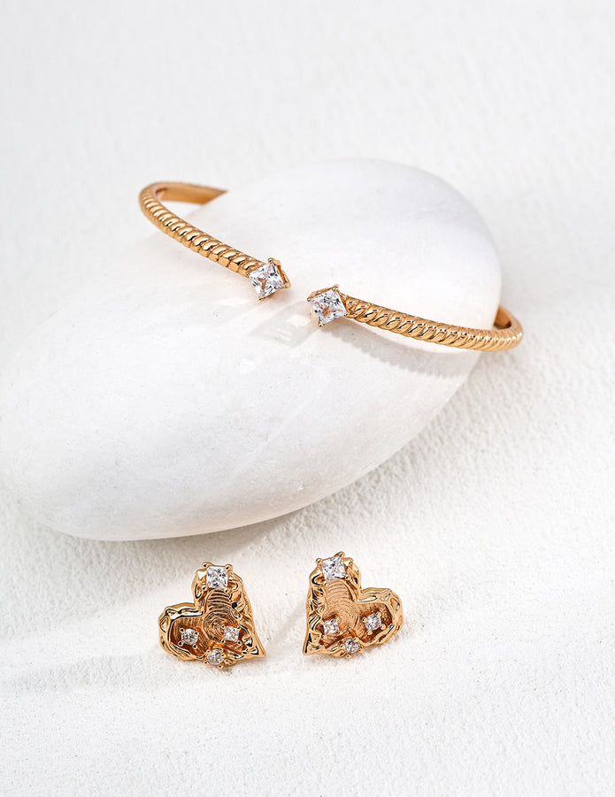 “Lumière” Silver Zircon Bangle