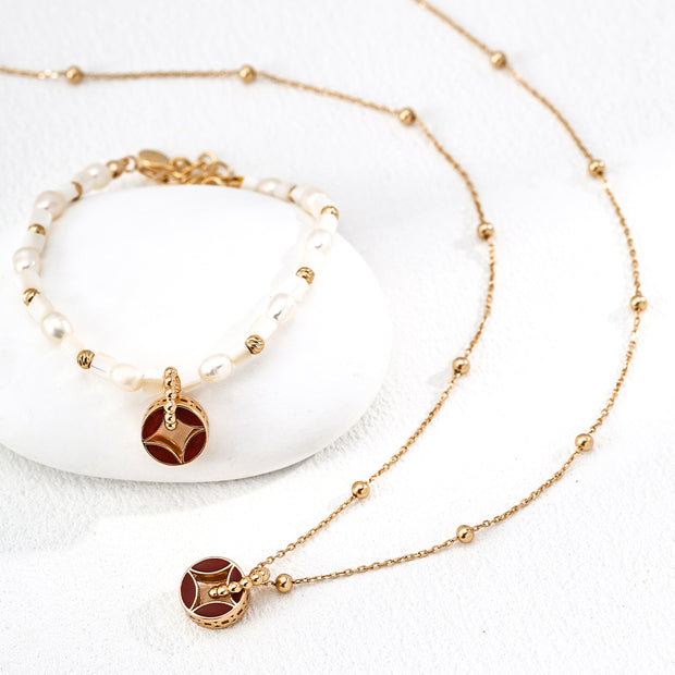 "Noble Crest" Silver Necklace