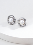 “Pure Muse” Pearl Earrings 2