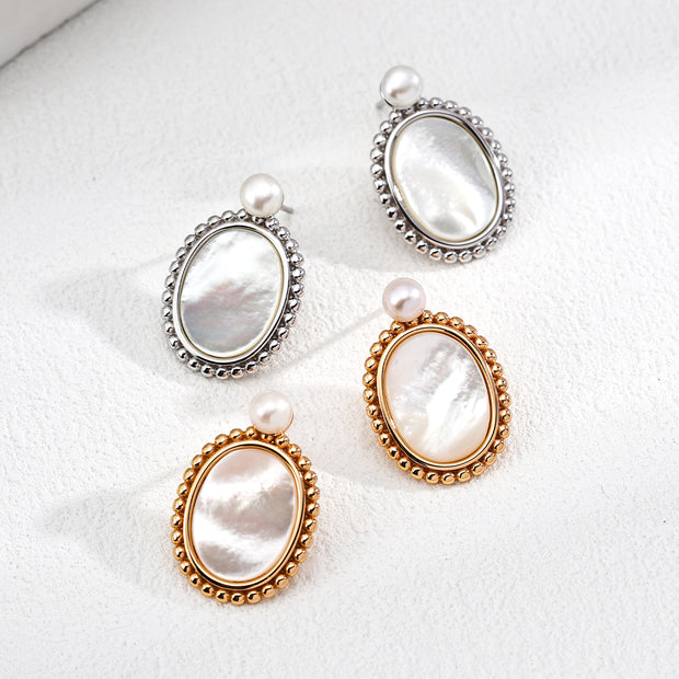 "Reverie" Pearl Earrings